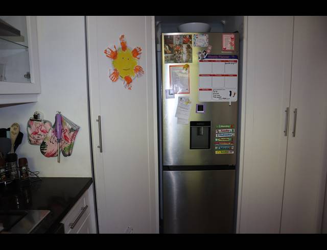 3 BEDROOM FLAT FOR SALE IN PARADISE VALLEY